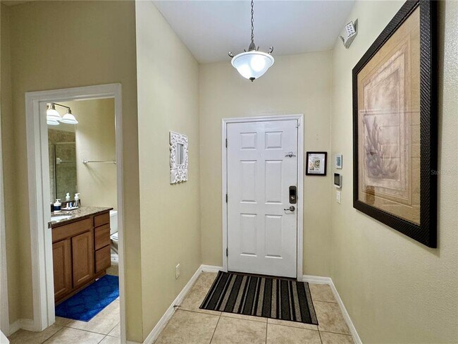 Foto del edificio - 8977 Coco Palm Rd