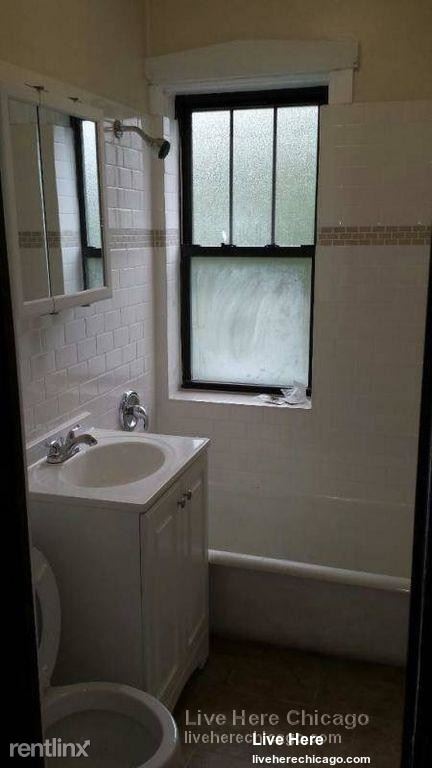 Foto del edificio - Studio, 1 bath Condo - 1942 W Wilson Ave