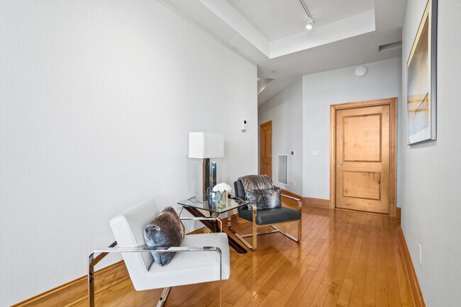 Foto del edificio - 1313 N Franklin Pl