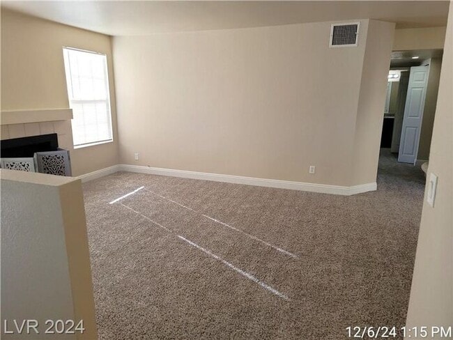 Foto del edificio - COMING SOON - Ready no later than the middle of February!