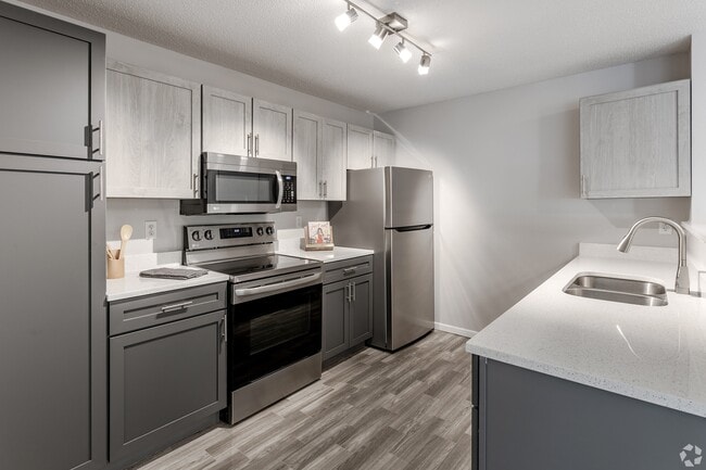 タカショー　キューブボッドカント　ムーングレー WELCOME TO 1965 MOUNTAIN VIEW Apartments, 1965 E. Mountain View