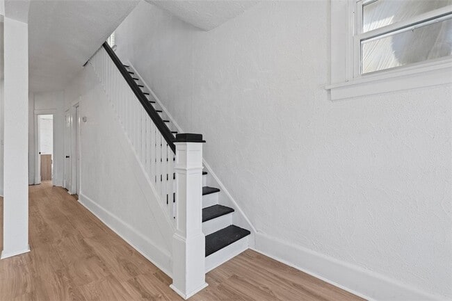 Foto del edificio - 314 Maplewood Ave