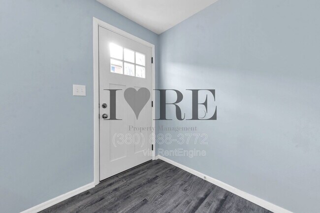 Foto del edificio - 870 N Meadows Ct