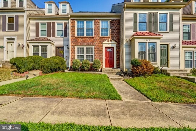 Building Photo - 7490 Laurel Oak Ct