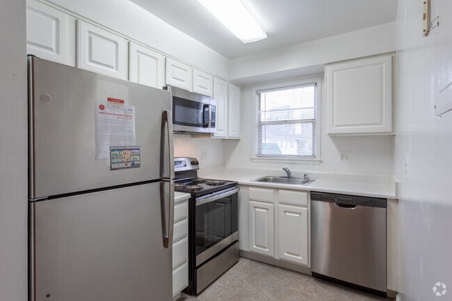 Interior Photo - Park Georgetown Apartments
