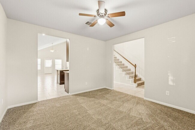 Building Photo - 2202 Tannin Trce