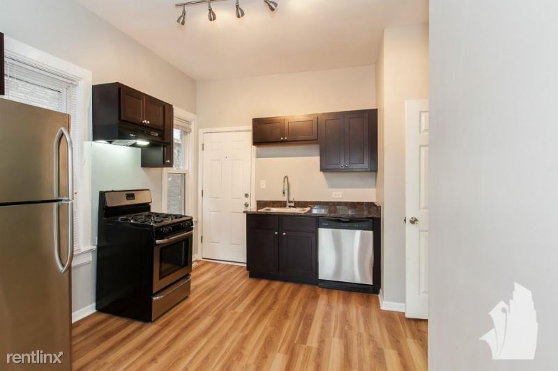 Primary Photo - 1432 N Cleaver St