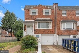 Building Photo - 12400 Medford Rd