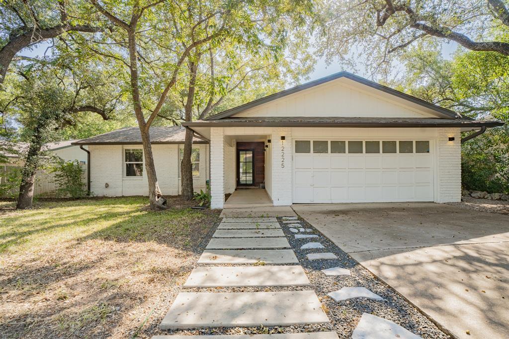 Foto principal - 12225 Wallingstone Ln