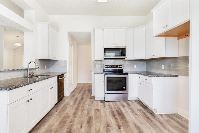 Foto del edificio - 4433 San Fernando Ln