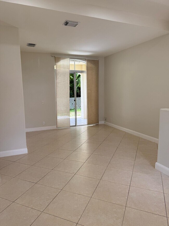 Foto del edificio - 5076 SW 38th Way