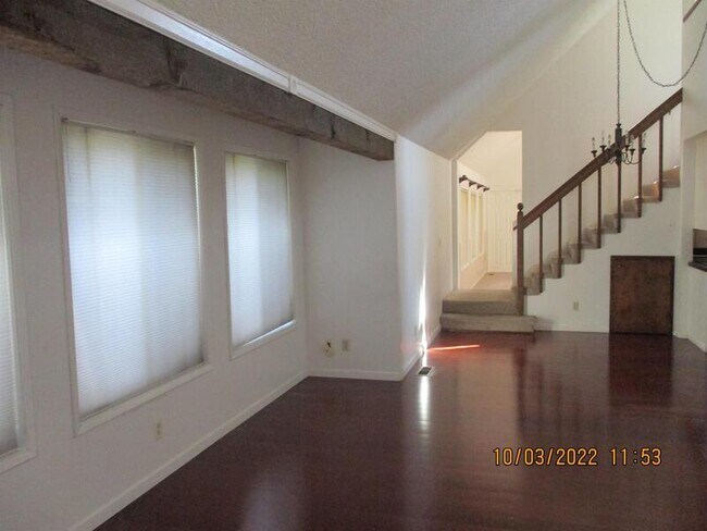 Building Photo - 4407 Dillard Rd