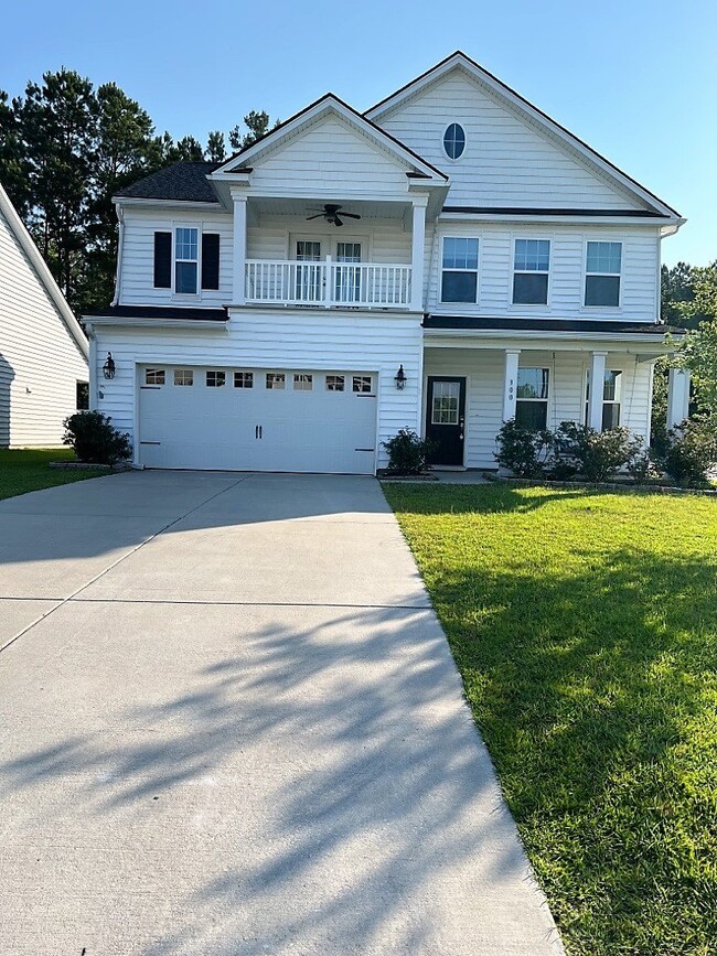 Building Photo - 300 Bracken Fern Rd
