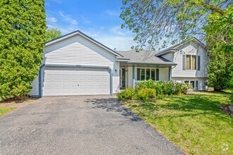 Building Photo - 8551 Flamingo Dr