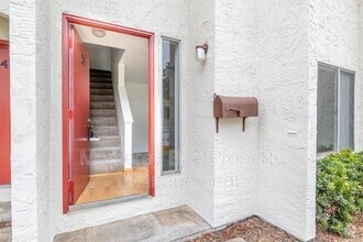 Building Photo - 3137 Seacrest Ave