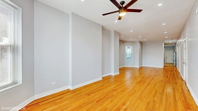 Foto del edificio - 1422 S Avers Ave
