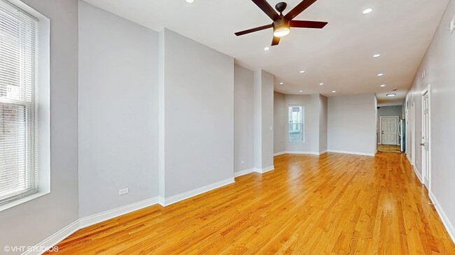 Foto del edificio - 1422 S Avers Ave
