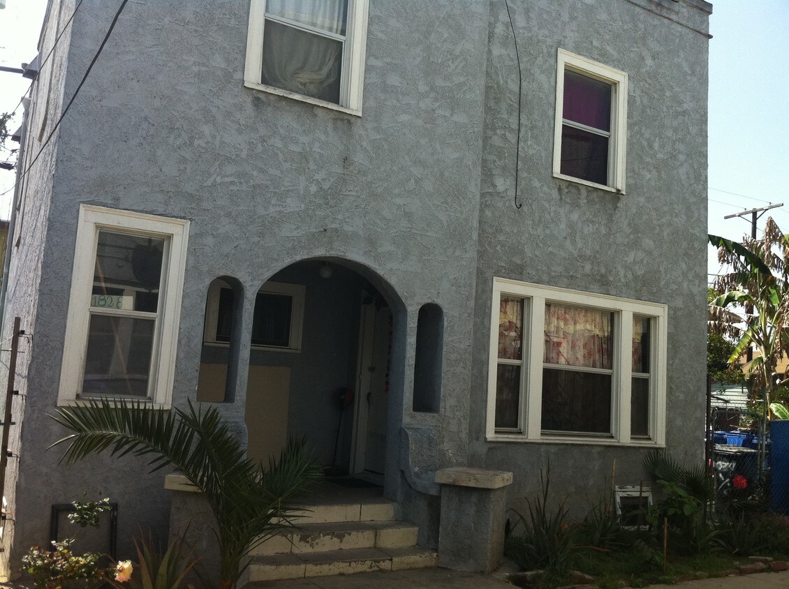 Building Photo - 1824 W 24th St