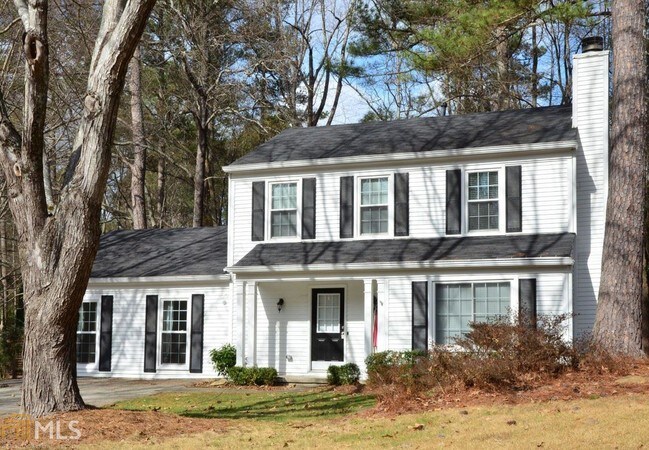 Foto del edificio - 5995 Exeter Cir