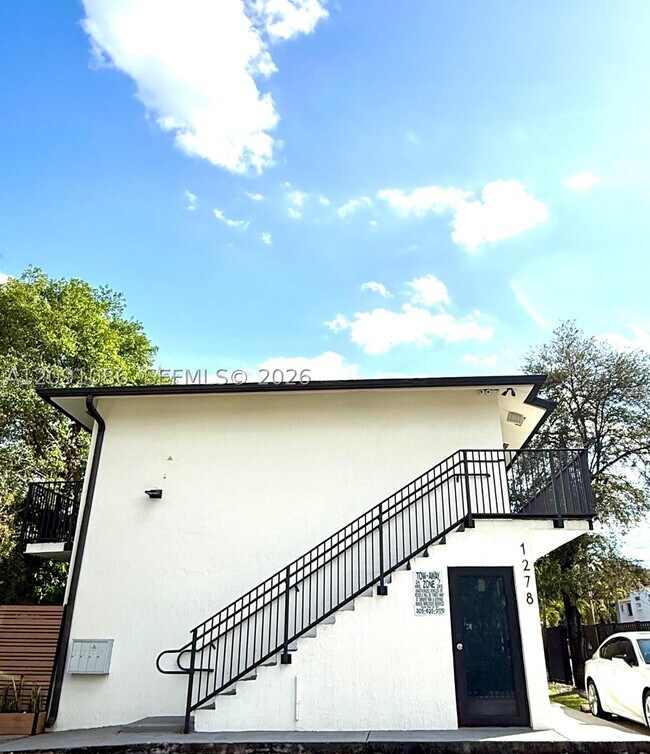 Foto del edificio - 1278 SW 2nd St