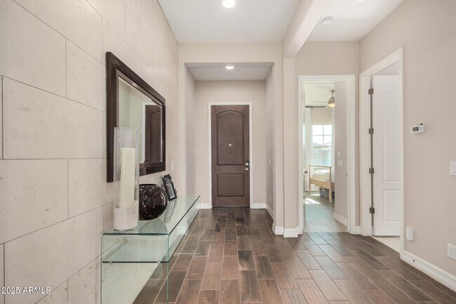 Foto del edificio - 10764 N 124th Pl