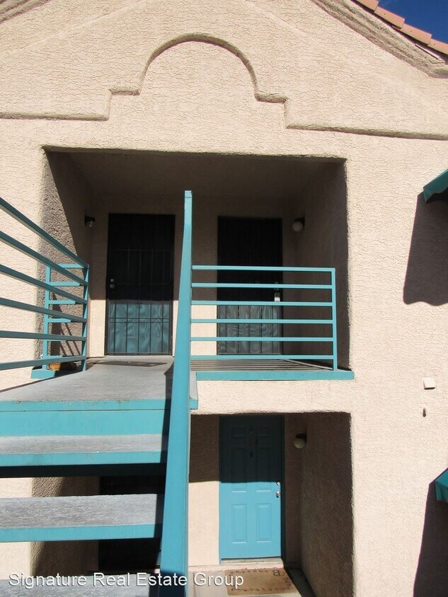 Building Photo - 2 br, 1 bath House - 4360 Woodpine Drive U...