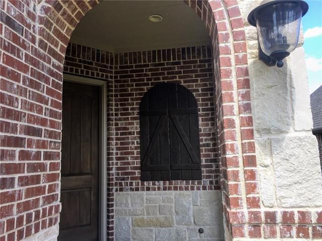 Foto del edificio - 2623 Kingsford Ln