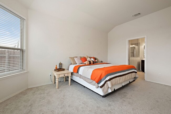 Foto del edificio - 301 Normal School Way