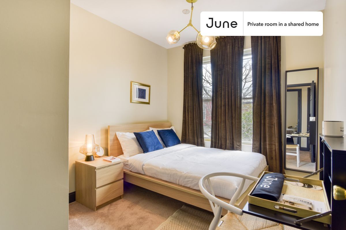 Private bedroom in 5 bed/2 bath Home - Private bedroom in 5 bed/2 bath Home
