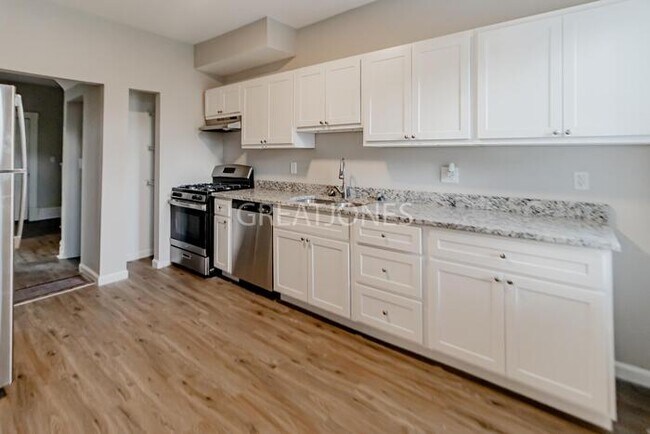 Building Photo - NOW OFFERING HALF OFF THE FIRST FULL MONTH...