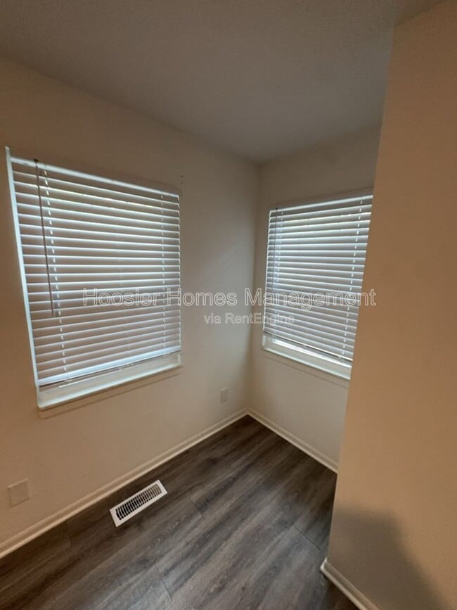 Building Photo - 1347 Norfolk Cir