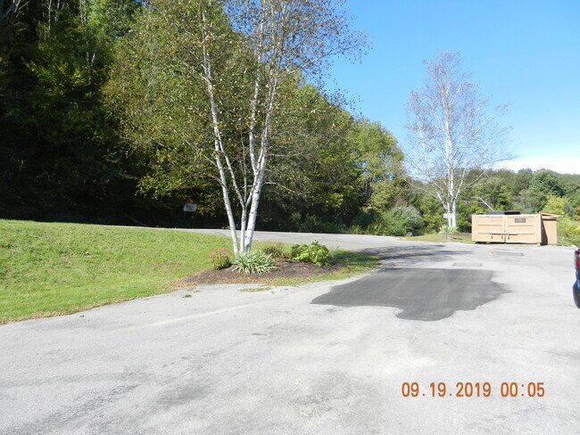 Building Photo - 5915 US-219