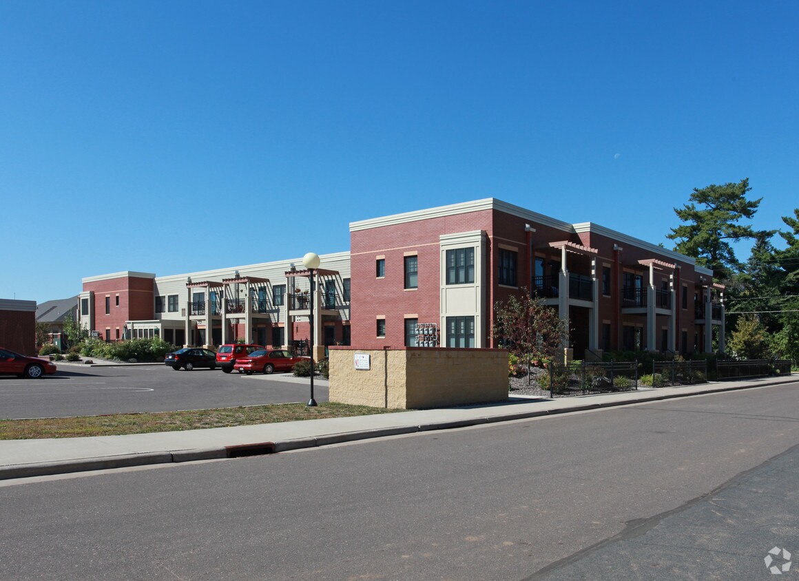 Foto del edificio - Osceola Village Apartments