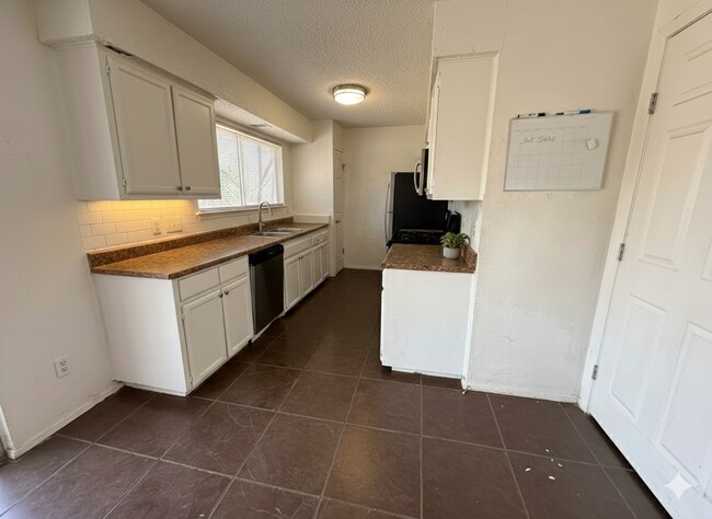 Foto del edificio - 6509 Moonglow Dr