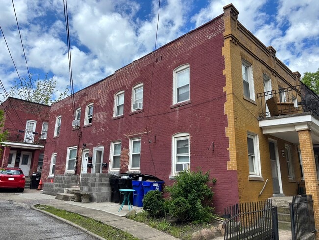 Foto del edificio - 12010 Paul Ave
