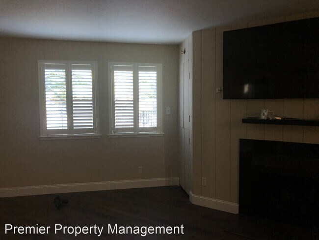 Foto del edificio - 1 br, 1 bath House - 5911 NEWMAN CT. #2