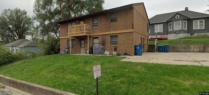 Building Photo - 410 Peru St