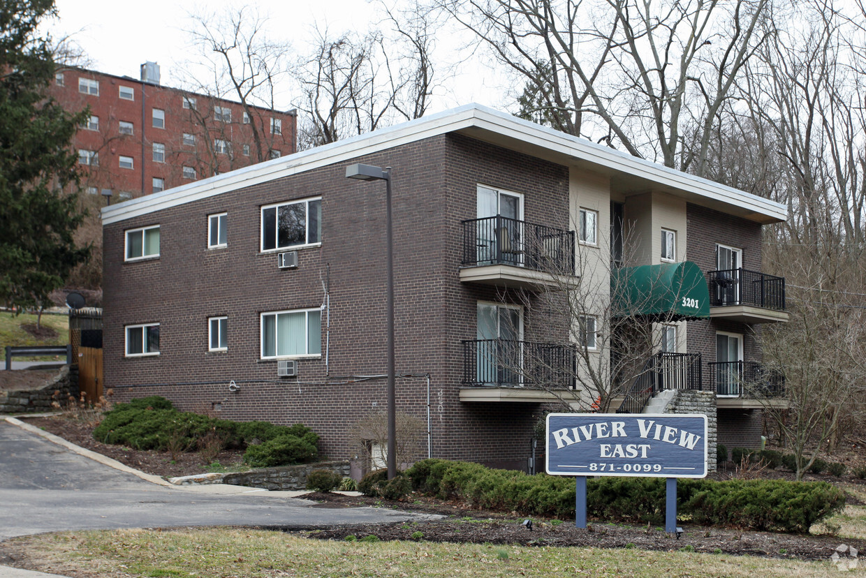 Primary Photo - River View East