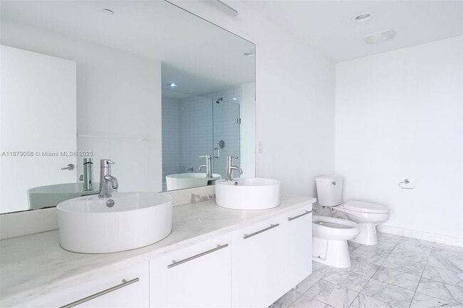 Photo - 888 Biscayne Blvd Apartment