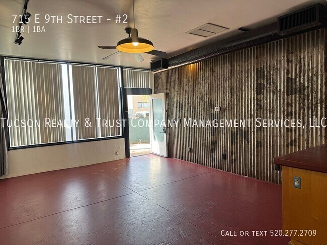 Foto del edificio - 715 E 9th St