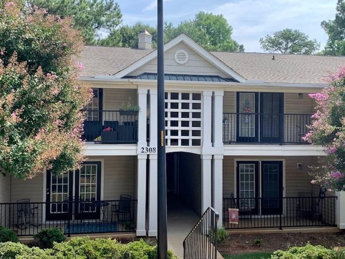 Primary Photo - 2308 Myron Dr