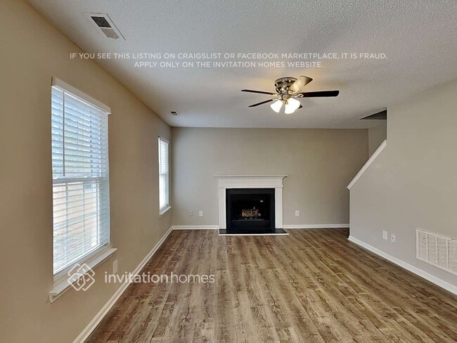 Building Photo - 10324 Covingtonwood Dr