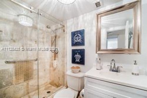 Building Photo - 550 Ocean Dr