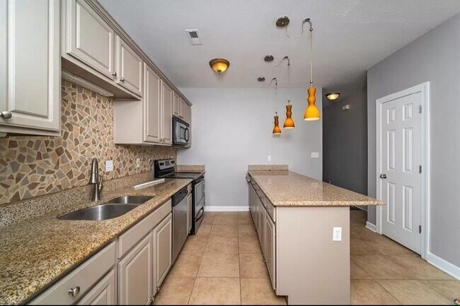 Foto del edificio - Willoughby Beach