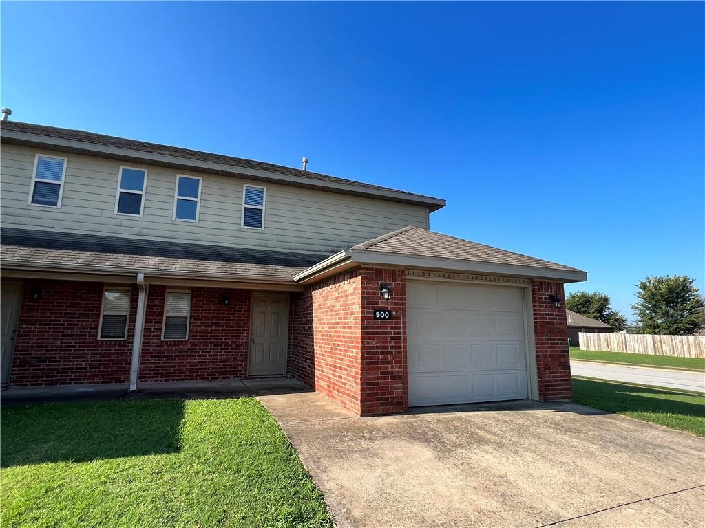 900 Oakwood Ln, Centerton, AR 72719 Townhouse for Rent in Centerton