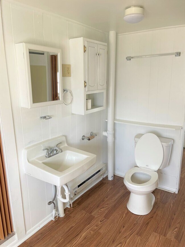 Building Photo - Cute 1 Bedroom 1 Bath Home for Rent!