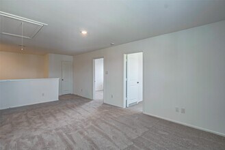 Building Photo - 1495 Twilight Grn Dr