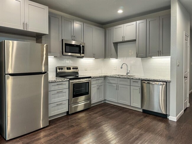 Building Photo - 4937 Ambient Dr