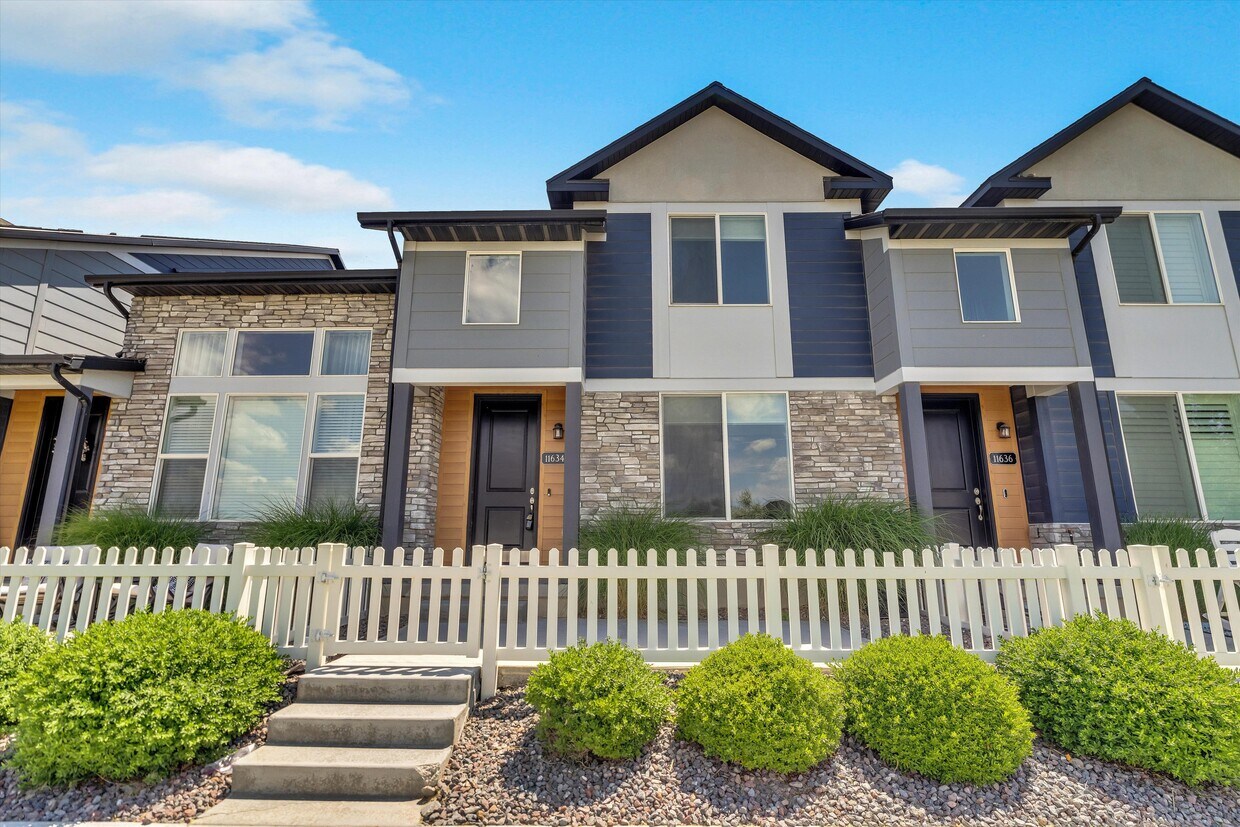 11634 S Frost View Ln, Draper, UT 84020 Townhome Rentals in Draper UT