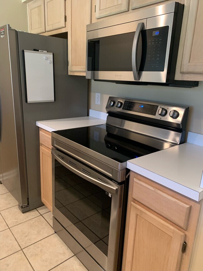 Kitchen- Well Kept Appliances - 649 Tupelo Ln